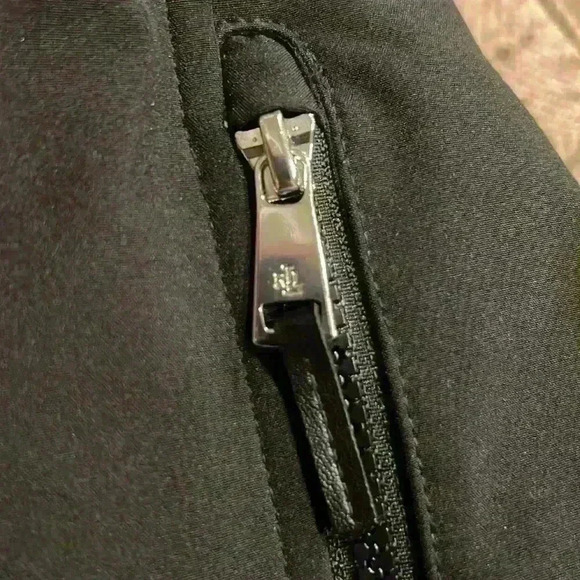 Lauren Ralph Lauren Women's Softshell
Coat with Vest.. Medium - Picture 5 of 8